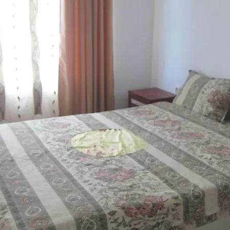 Ξενοδοχείο με διαμερίσματα Global Ville Apartcomplex *