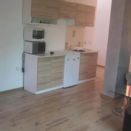 Global Ville Apartcomplex Lägenhetshotell *