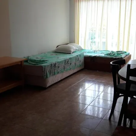 Global Ville Apartcomplex Lägenhetshotell *